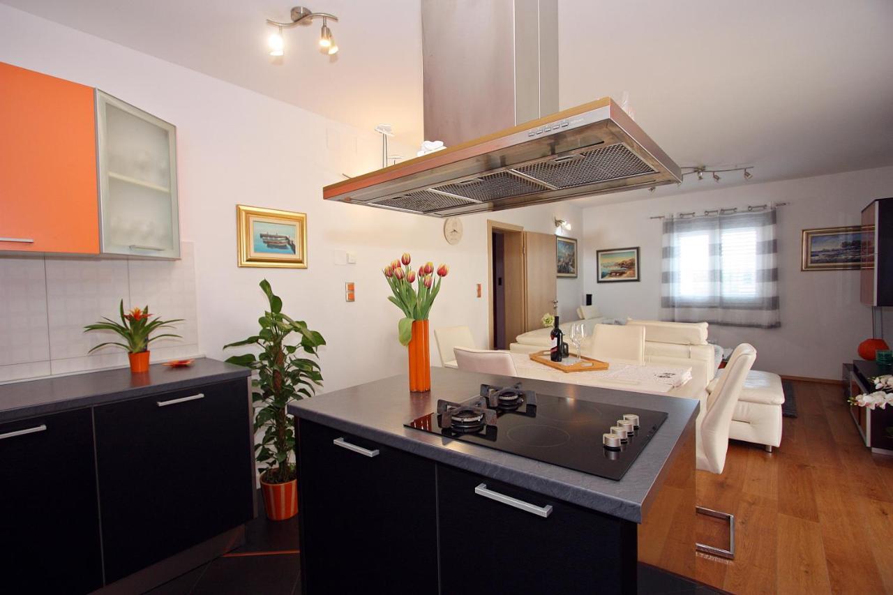 סופטאר Apartment Petra מראה חיצוני תמונה