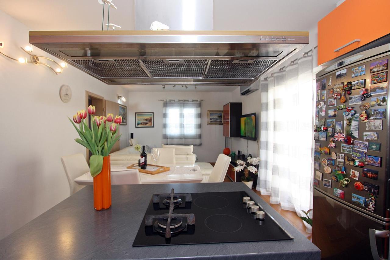 סופטאר Apartment Petra מראה חיצוני תמונה